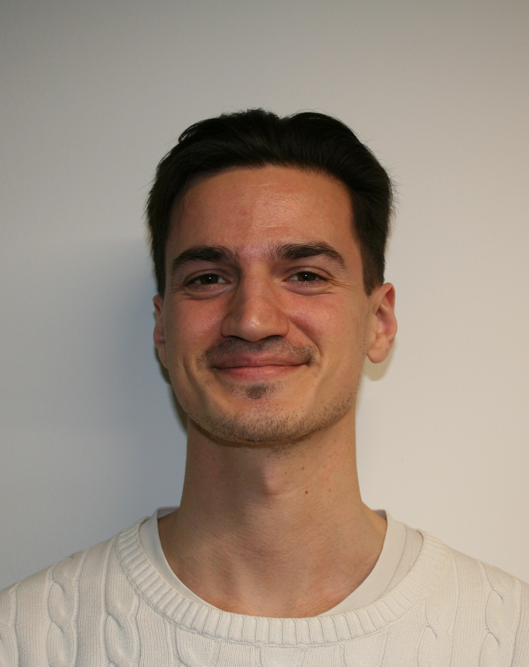 Alex Stender Barnils